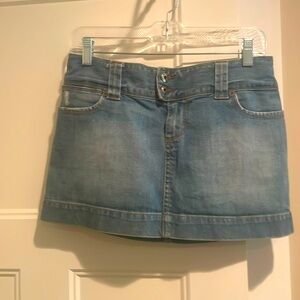 Super cute American Eagle Mini skirt